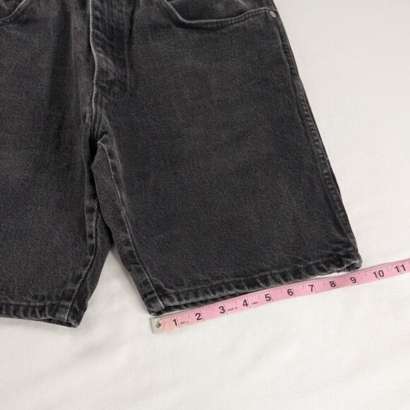 Wrangler Men's Black Denim Shorts - Picture 3 of 7